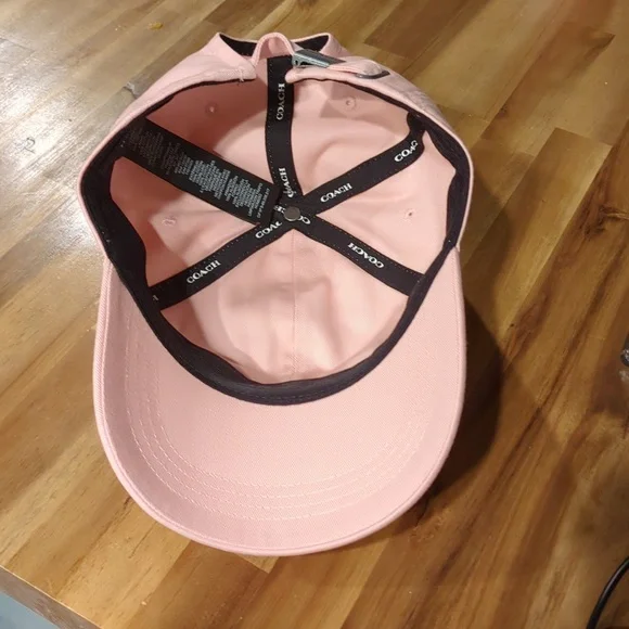 Coach Embroidered Adjustable Baseball Cap NWT - Picture 2 of 7